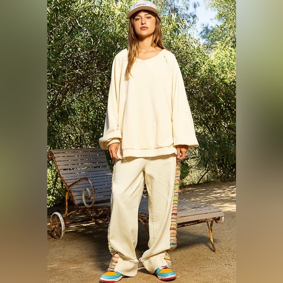 409. POL Women's Cream Long Sleeve Criss Cross Open Back Crewneck NEW - Picture 6 of 10